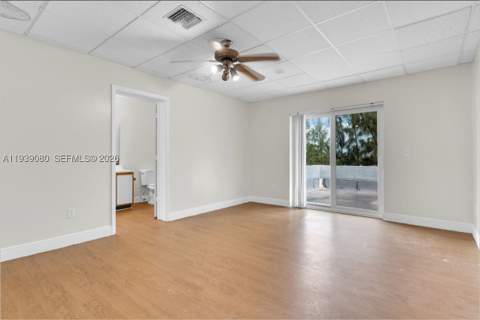 14820 Naranja Lakes Blvd Unit Ph-D Bldg # 5, Homestead FL - photo 17 of 35