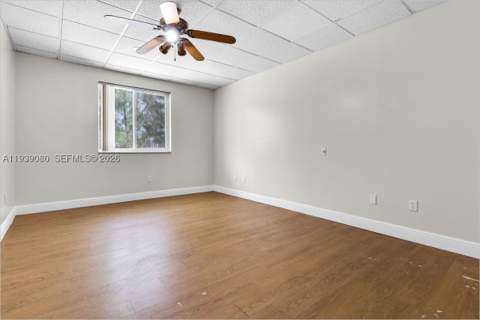 14820 Naranja Lakes Blvd Unit Ph-D Bldg # 5, Homestead FL - photo 22 of 35