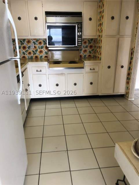 18011 Biscayne Blvd 1403, Aventura FL - photo 10 of 22