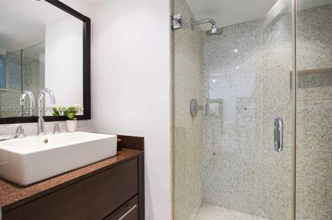 201 Jefferson Ave 2E, Miami Beach FL - photo 16 of 23