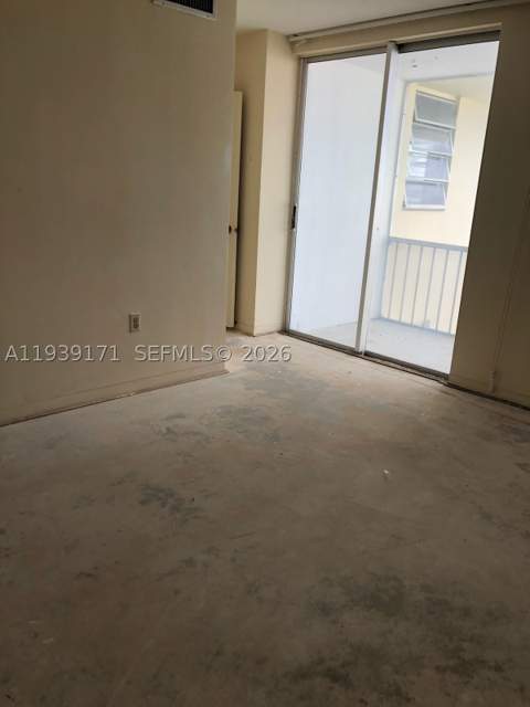 2855 Leonard Dr H606, Aventura FL - photo 10 of 11