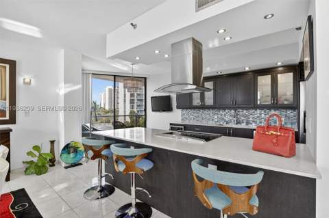 20281 E Country Club Dr 201, Aventura FL - photo 16 of 81