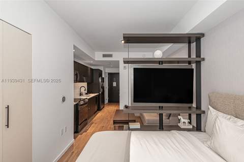 398 NE 5th St 4512, Miami FL - photo 8 of 23