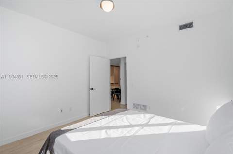 225 N Miami Ave 1405, Miami FL - photo 17 of 33