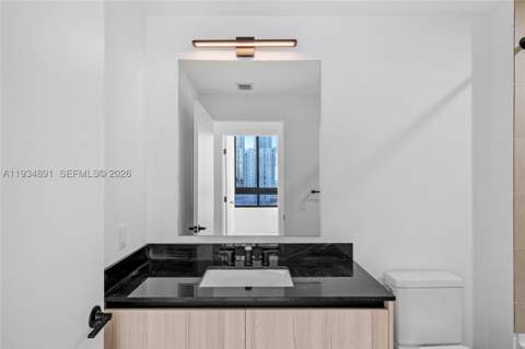 225 N Miami Ave 1405, Miami FL - photo 18 of 33