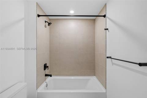 225 N Miami Ave 1405, Miami FL - photo 19 of 33