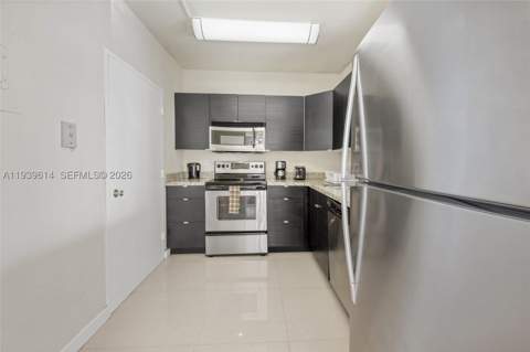 5601 Collins Ave 1618, Miami Beach FL - photo 12 of 31