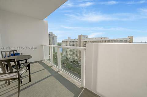 5601 Collins Ave 1618, Miami Beach FL - photo 15 of 31