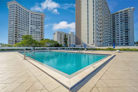 5601 Collins Ave 1618, Miami Beach FL - photo 20 of 31