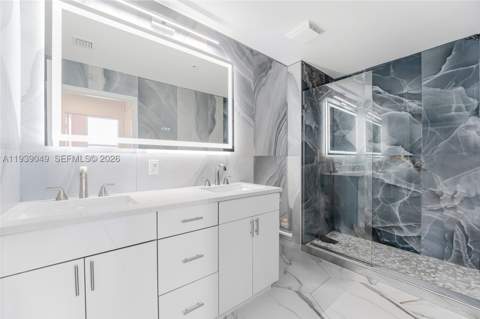 31 SE 5th St 3918, Miami FL - photo 10 of 24