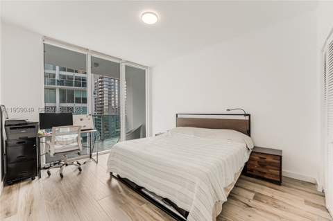 31 SE 5th St 3918, Miami FL - photo 18 of 24