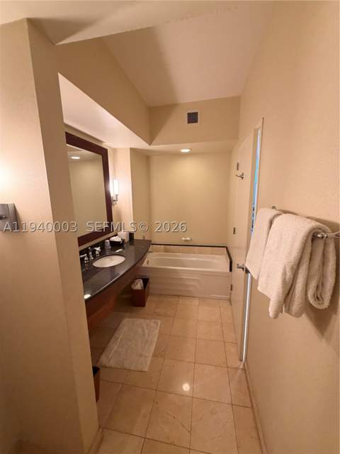 18001 Collins Ave 2312, Sunny Isles Beach FL - photo 9 of 11