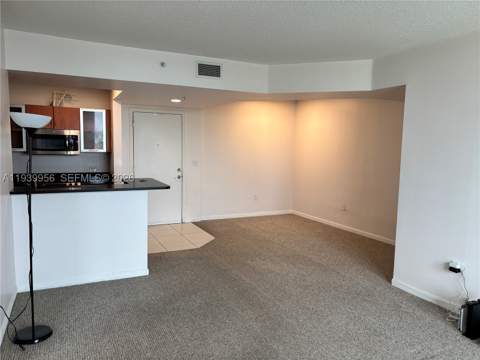 2775 NE 187th St 403, Aventura FL - photo 10 of 13