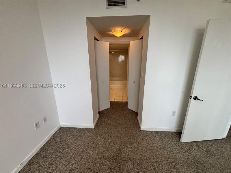 2 bedroom Condominium at 2775 NE 187th St 403, Venture At Aventura West, Aventura — photo 3