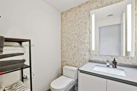 68 SE 6th Street 805, Miami FL - photo 17 of 23