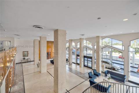 5601 Collins Ave 825, Miami Beach FL - photo 15 of 39