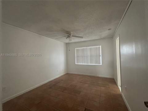 5851 W 20th Ave 409, Hialeah FL - photo 7 of 15