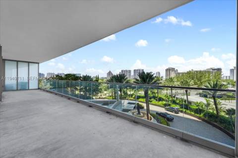 18975 Collins Ave 302, Sunny Isles Beach FL - photo 18 of 41