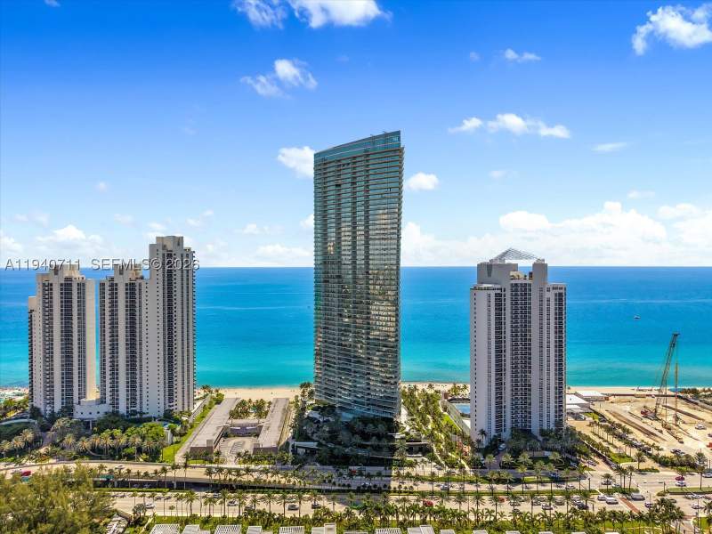 4 bedroom Condominium at 18975 Collins Ave 302, 18975 Collins Condo, Sunny Isles Beach — photo 5