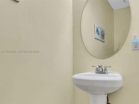 625 SE 30th Ter, Homestead FL - photo 24 of 74