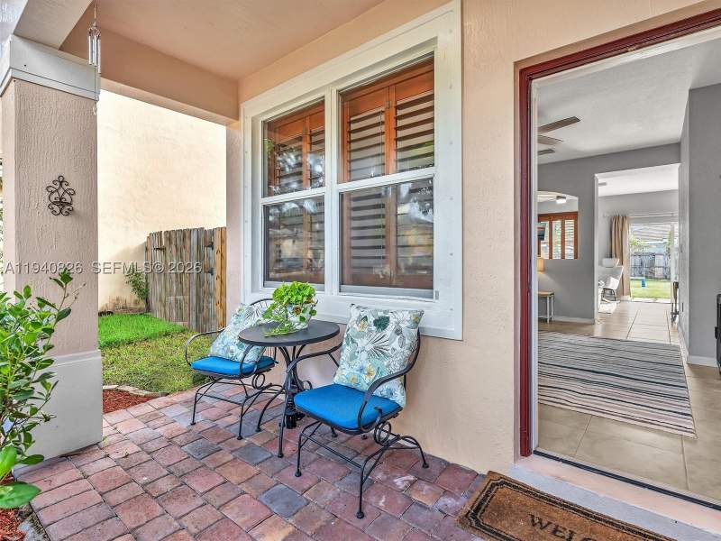 4 bedroom SingleFamilyResidence at 625 SE 30th Ter, Rauls Place At Oasis, Homestead — photo 4