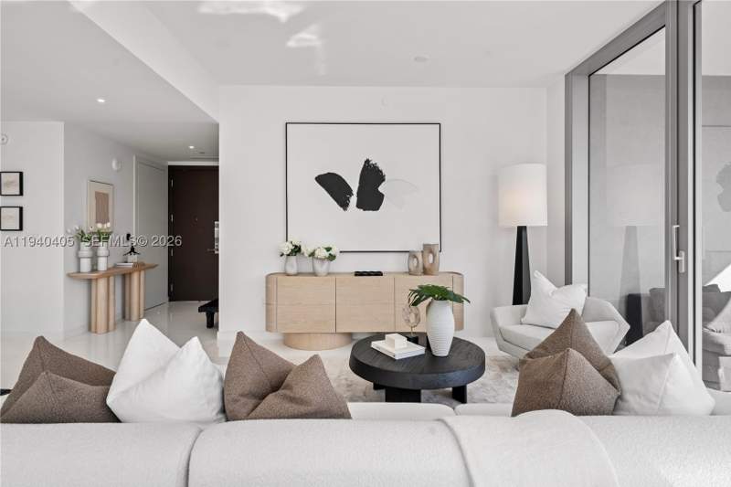 3 bedroom Condominium at 300 Biscayne Blvd Way 3407, Aston Martin Residences, Miami — photo 3