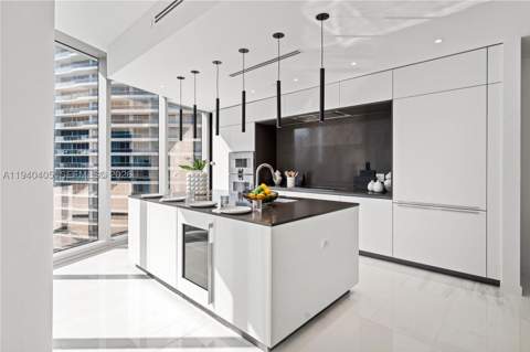 300 Biscayne Blvd Way 3407, Miami FL - photo 9 of 34
