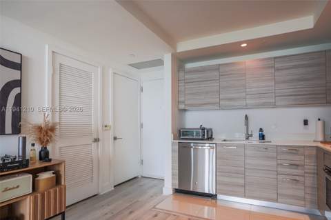 121 NE 34th St 2711, Miami FL - photo 15 of 42