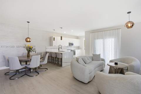 4250 NW 83rd Ave, Doral FL - photo 16 of 78