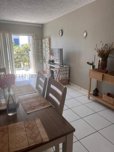 5505 NW 7th St W406, Miami FL - photo 10 of 19