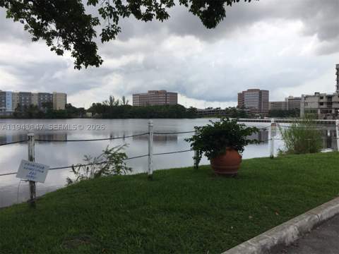 5505 NW 7th St W406, Miami FL - photo 16 of 19