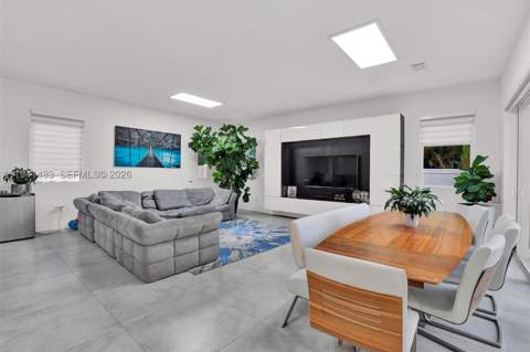 10055 NW 77th St, Doral FL - photo 9 of 55