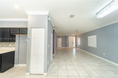 3136 SE 2nd Dr, Homestead FL - photo 13 of 37