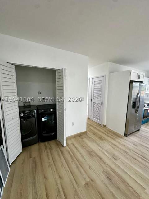 722 NW 6 Ct, Florida City FL - photo 8 of 64