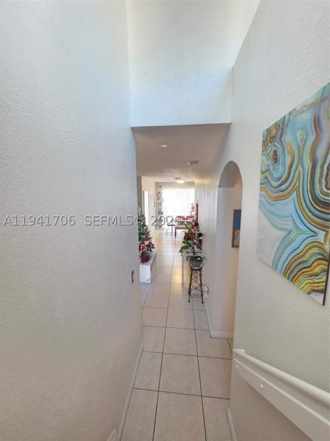 11702 SW 137th Pl, Miami FL - photo 17 of 32