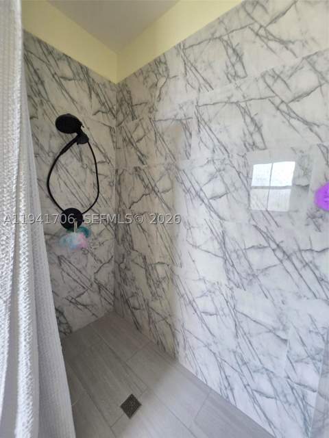11702 SW 137th Pl, Miami FL - photo 22 of 32