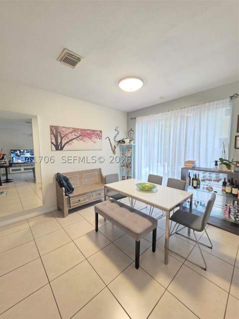 11702 SW 137th Pl, Miami FL - photo 6 of 32