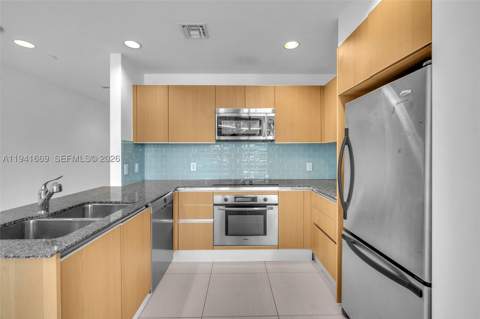 1050 Brickell Ave 2418, Miami FL - photo 12 of 29