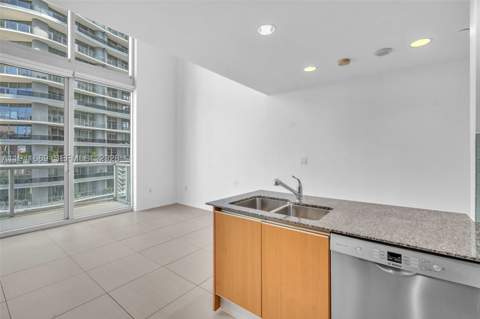 1050 Brickell Ave 2418, Miami FL - photo 13 of 29