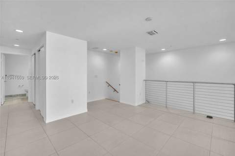 1050 Brickell Ave 2418, Miami FL - photo 17 of 29