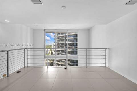 1050 Brickell Ave 2418, Miami FL - photo 18 of 29