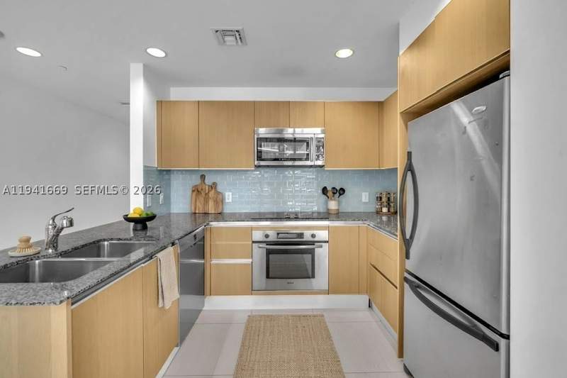 1 bedroom Condominium at 1050 Brickell Ave 2418, 1060 Brickell Condo, Miami — photo 3