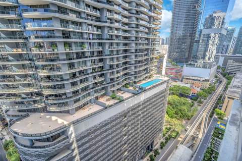 1050 Brickell Ave 2418, Miami FL - photo 9 of 29