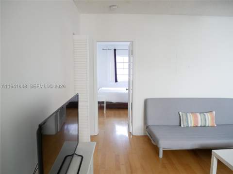 631 Euclid Ave 7, Miami Beach FL - photo 7 of 15