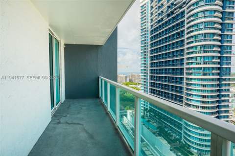 1250 S Miami Ave 3003, Miami FL - photo 22 of 28