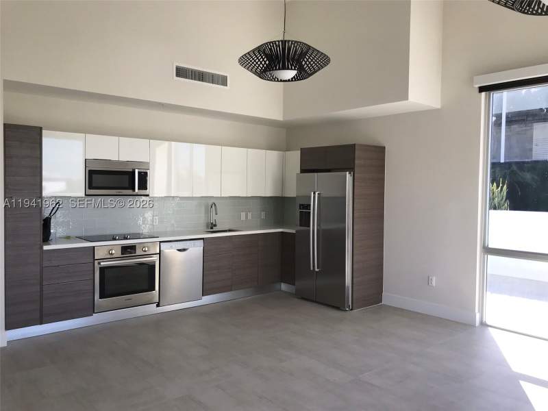 3 bedroom Condominium at 1010 SW 2nd Ave 506, Brickell Ten Condo, Miami — photo 3