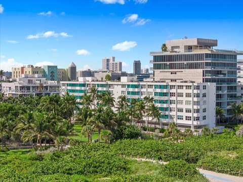 301 Ocean Dr 302, Miami Beach FL - photo 23 of 47