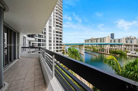 19195 NE 36th Ct 710, Aventura FL - photo 24 of 28