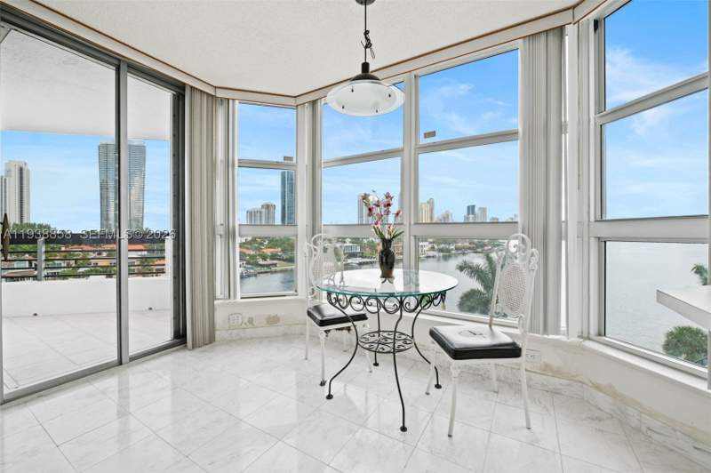 2 bedroom Condominium at 19195 NE 36th Ct 710, Mystic Pointe Condo No Tw, Aventura — photo 3