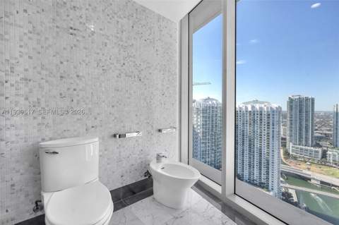 200 Biscayne Boulevard Way 4202, Miami FL - photo 18 of 31